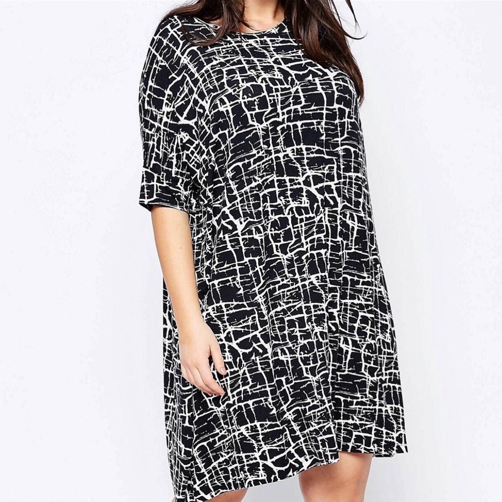 ASOS Curve T-shirt Dress in Mono Paint Print Plus